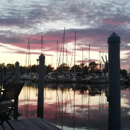 Marina Degli Estensi Floating Llido Degli Estensi