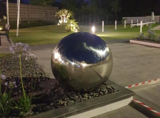 Botel Marina Degli Estensi Floating