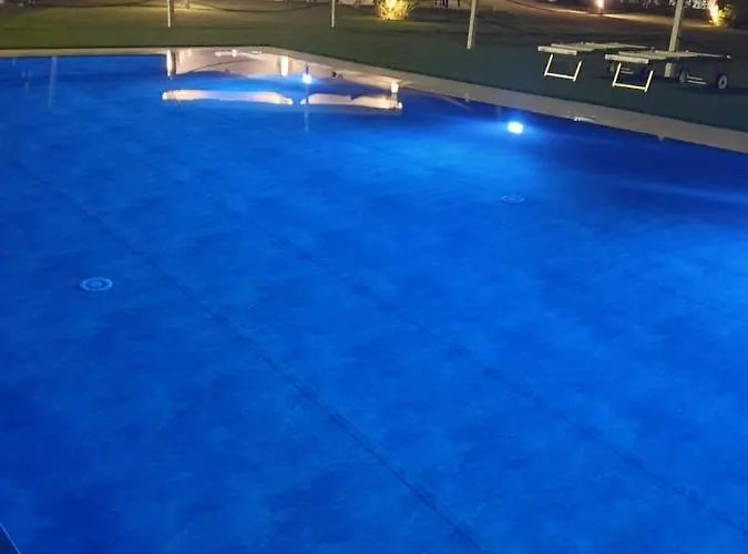 Marina Degli Estensi Floating Bådhotel Llido Degli Estensi