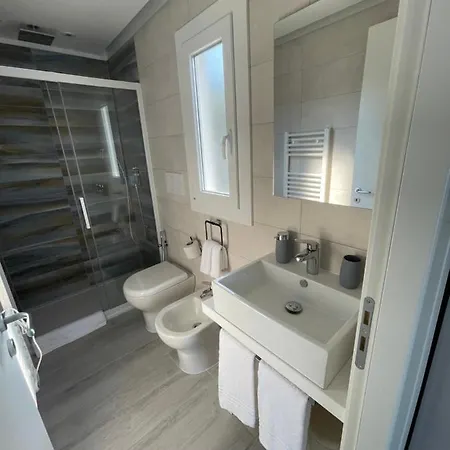 Marina Degli Estensi Floating Lido degli Estensi