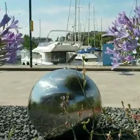 Úszó hotel Marina Degli Estensi Floating Lido degli Estensi