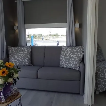 Bateau-hôtel Marina Degli Estensi Floating - House Boat Llido Degli Estensi