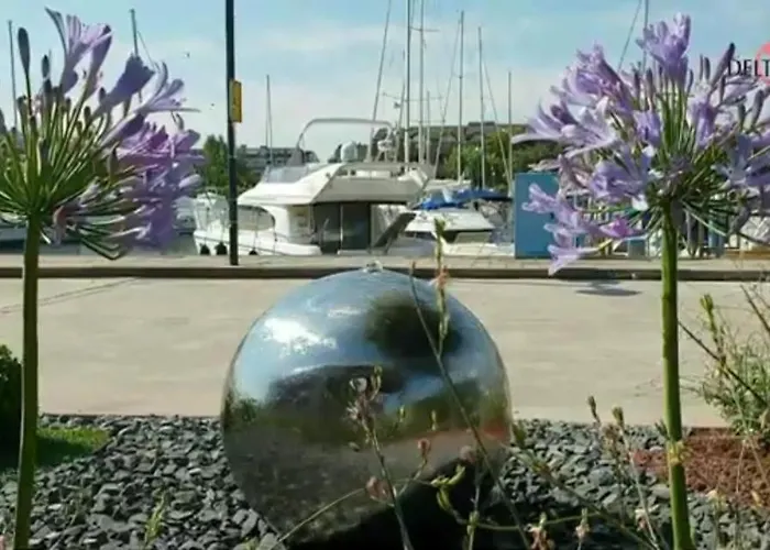 Πλωτό κατάλυμα Marina Degli Estensi Floating Llido Degli Estensi