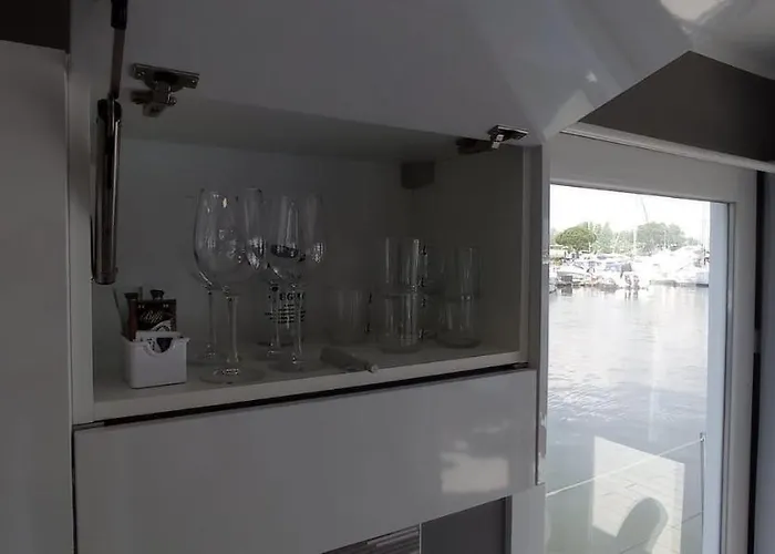 Marina Degli Estensi Floating 리도 델리 에스텐시